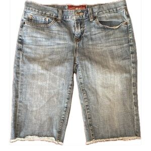 Lucky Brand Blue Jeans with Distressed Look